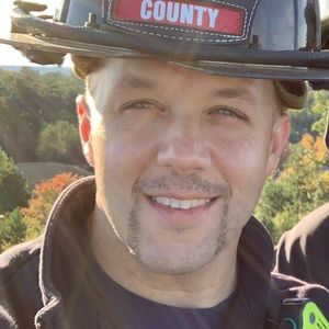 Meet your Posher, Kenneth